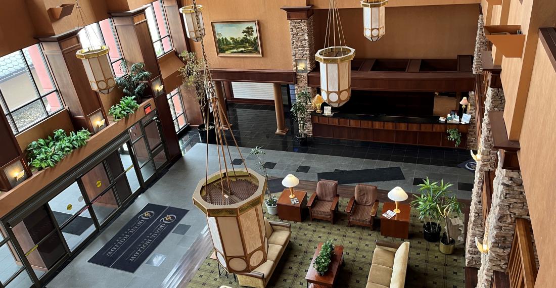 Quail Hollow Resort Lobby